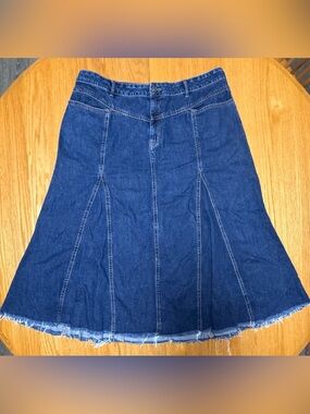 Ava & Viv Blue Denim A-Line Paneled Skirt with Frayed Hem